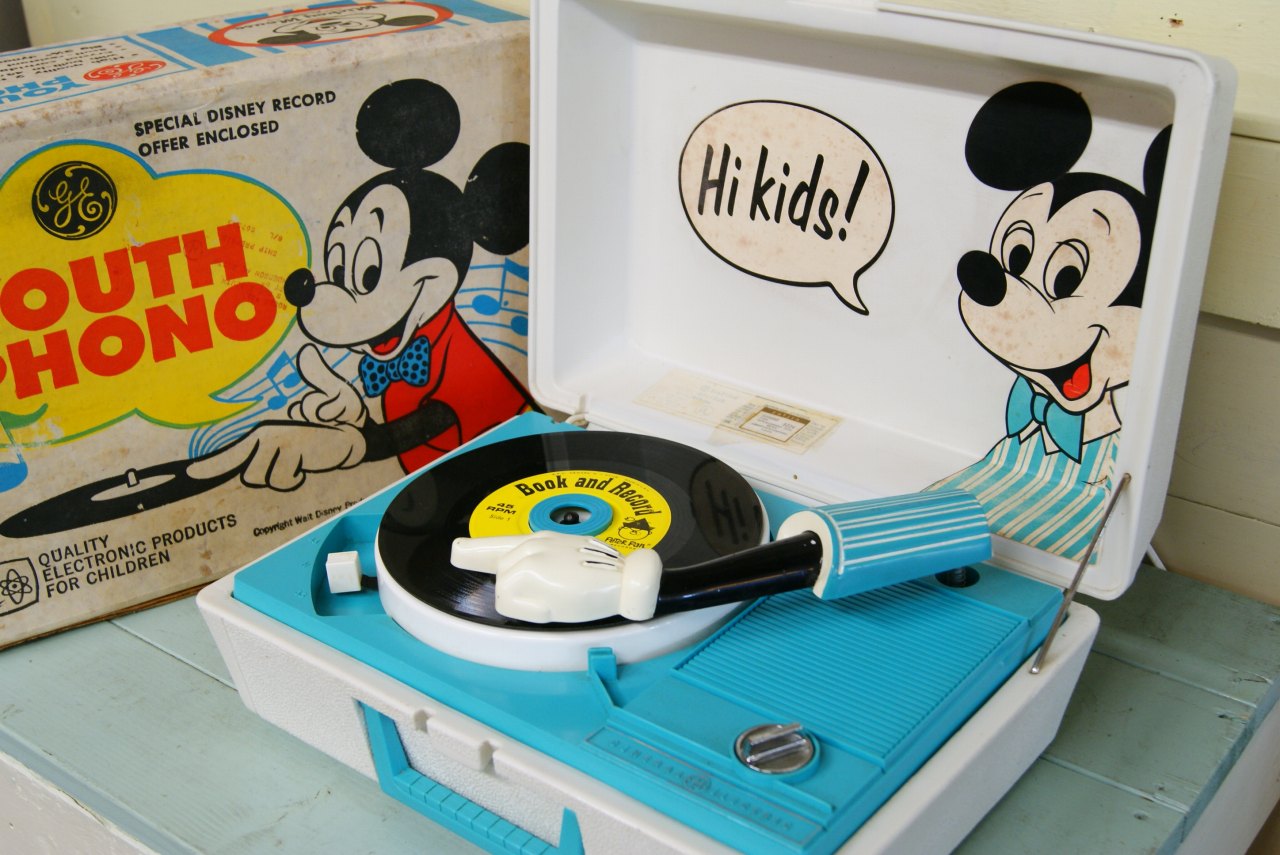 Disney vintage ミッキーマウス レコードプレーヤー ジャンク